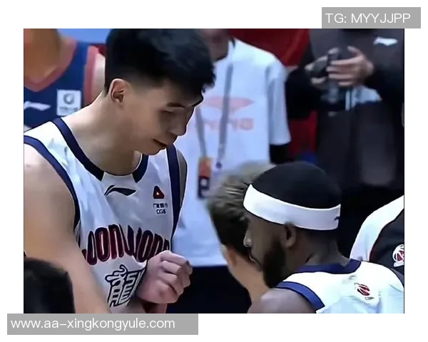 阿努诺比缺席首场季前赛米切尔罗宾逊将首发中锋助阵