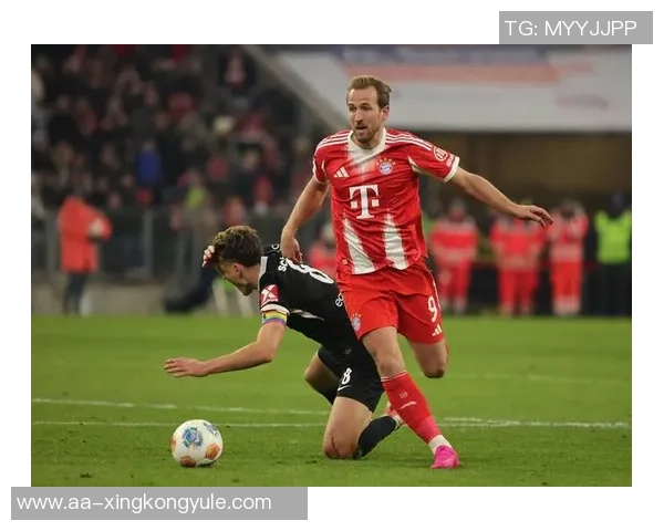 弗赖堡中场埃格施泰因对阵拜仁18战全败记录令人唏嘘