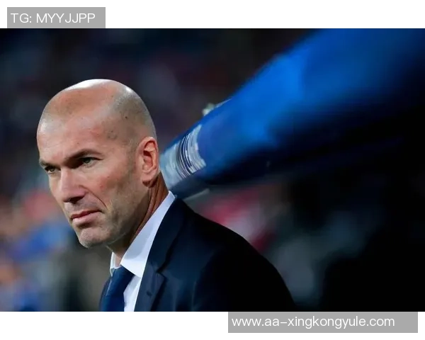 高价购票却失望而归齐达内活动引发混乱致签名会取消 高价购票却失望而归齐达内活动引发混乱致签名会取消